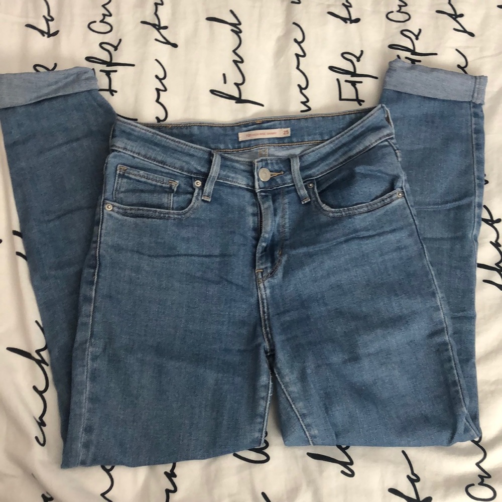 721 levi’s high rise skinny jeans W25 L30